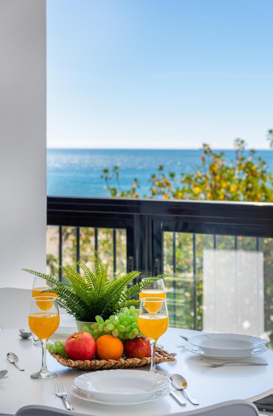 Apartment Colon - Plusholidays Кальпе Екстер'єр фото